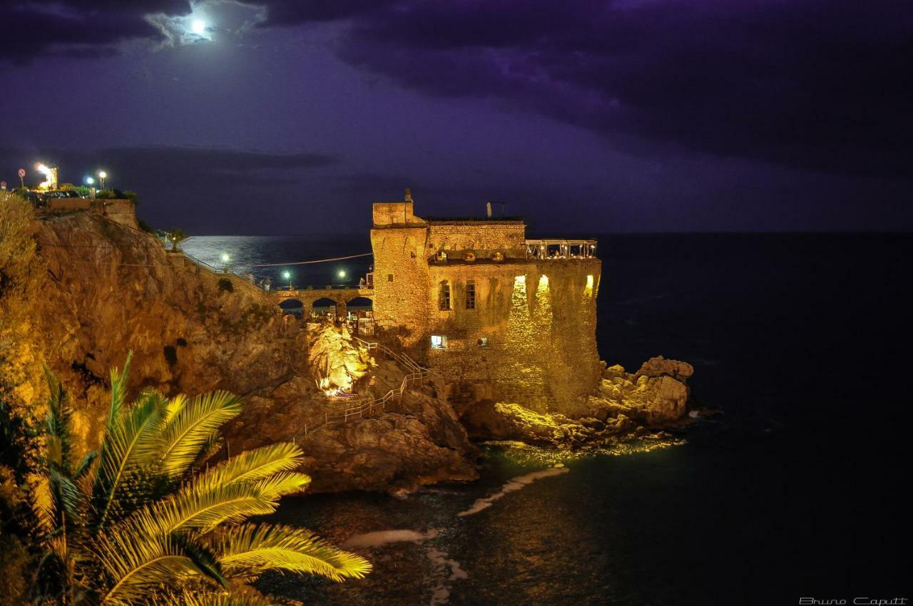 Holiday Home Amalfi Coast Maiori Exterior foto